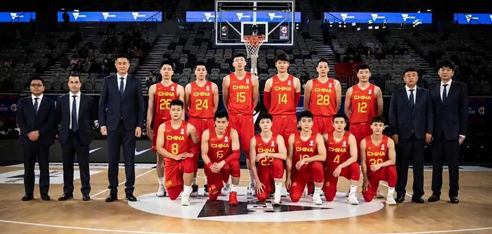 关于中国男篮球队已启程前往西班牙开启欧洲拉练的信息