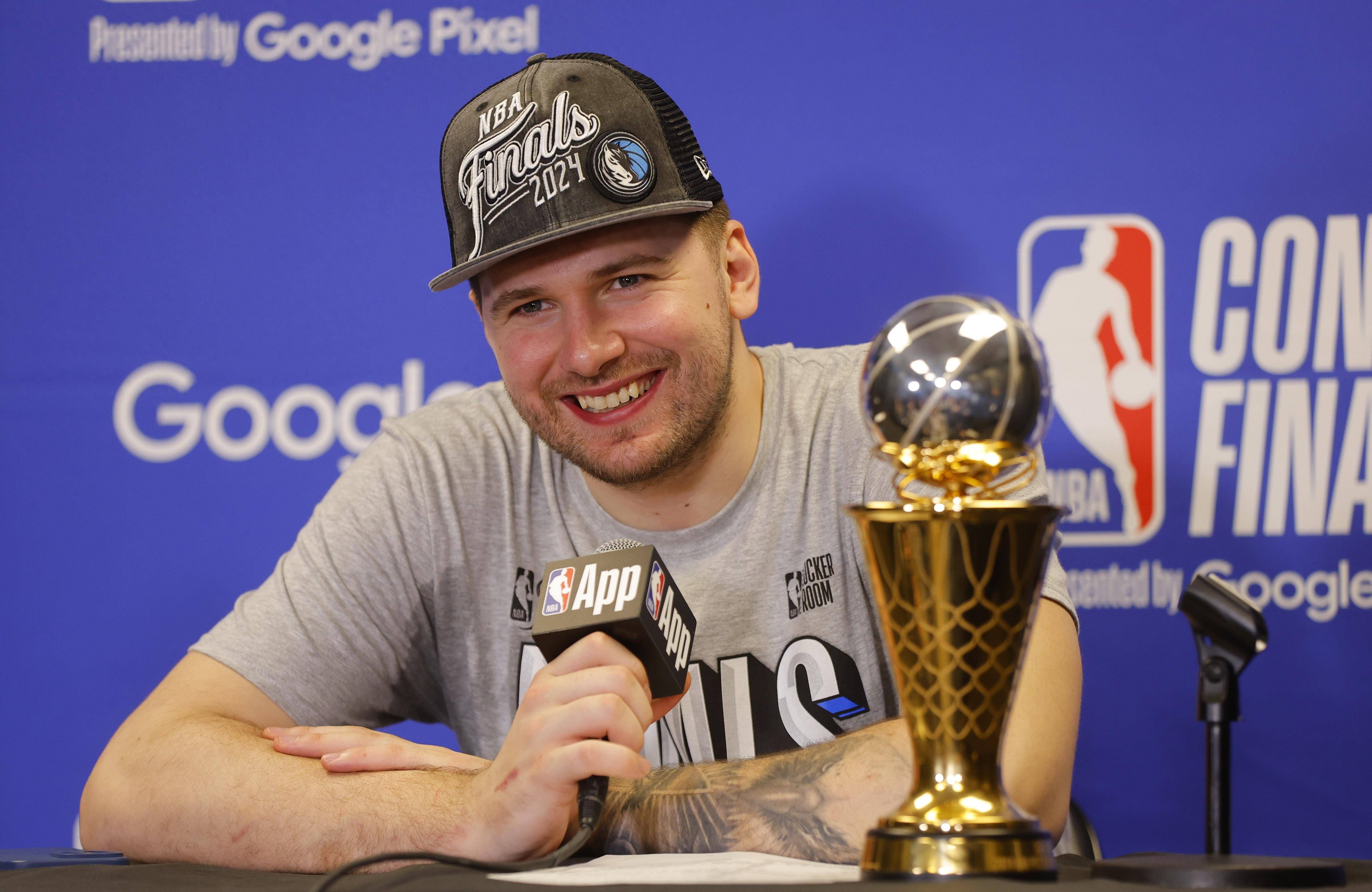 包含恭喜!亚历山大荣膺ESPY年度最佳男运动员+最佳NBA球员的词条