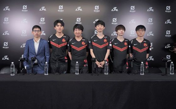 我觉得明年HongQ必来LPL，他来被抽不太可能