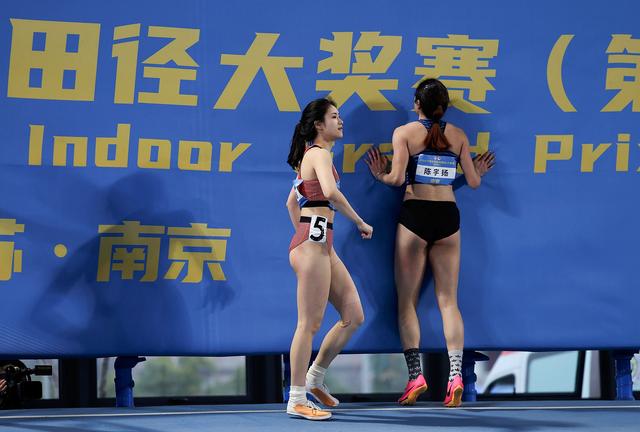 关于田径大奖赛:林雨薇13秒17头名晋级夏思凝递补进决赛的信息