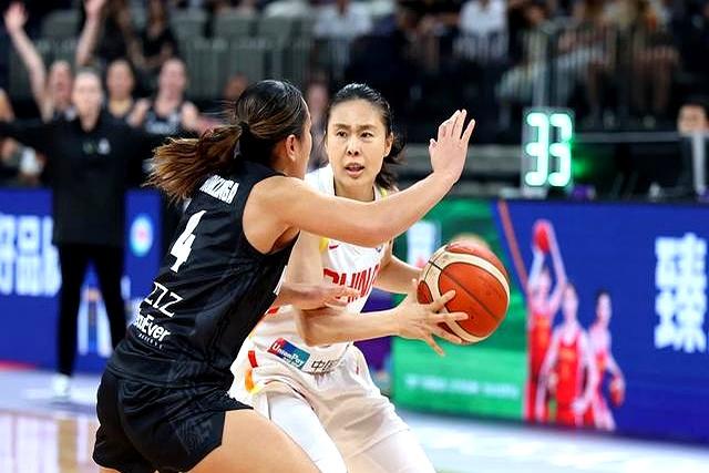 中国女篮半决赛对手确定！日本击败新西兰晋级4强